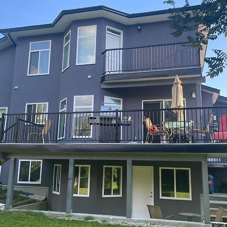 2 Bedroom Suite With Full Kitchen Revelstoke Eksteriør billede
